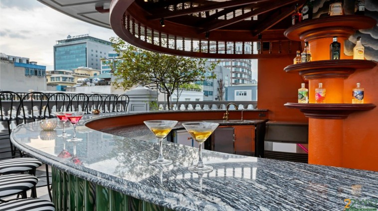 CHO THUÊ ROOFTOP KINH DOANH CÀ PHÊ, BAR NGOÀI TRỜI PHỐ DỊCH VỌNG HẬU, CẦU GIẤY